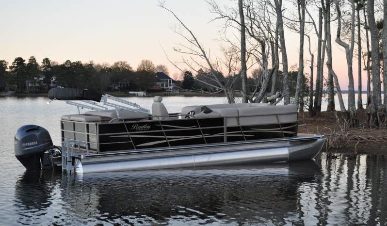 Bentley Pontoon at lake